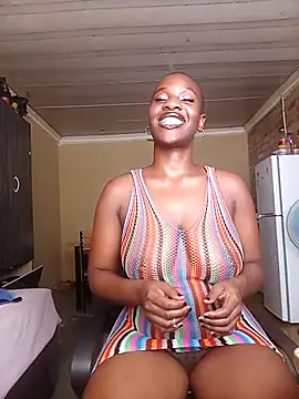 NaturalStunner6913 élő XXX-chatje