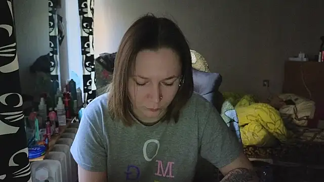 دردشة Ozalin_ الجنسية المباشرة