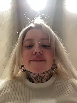 Chiibi Chat XXX live