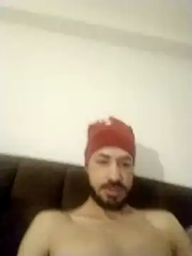 Show de bigpenis8845 na webcam