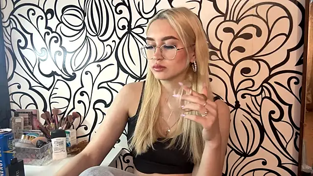 دردشة Kat_Catherine الجنسية المباشرة