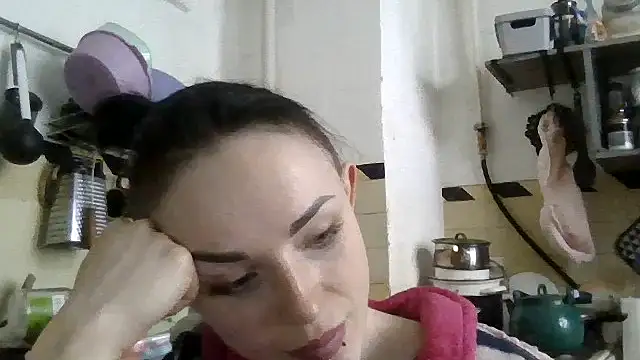 دردشة Trinsy_Love الجنسية المباشرة