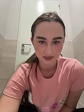 Fortune_888: διαδικτ υακό σόου στην κάμερα