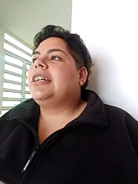 Hailey_Curvy: απ ευθείας συνομιλία ΧΧΧ