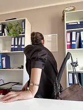 Hii_Lolla – Naživo XXX chat