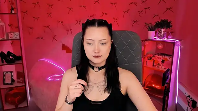 Chat +18 de annadoyle ao vivo