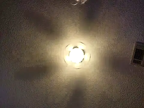 แชท XXX สดของ SexyNikki6969