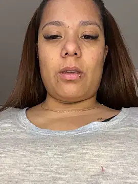 Chat XXX Live Pretty__Milf