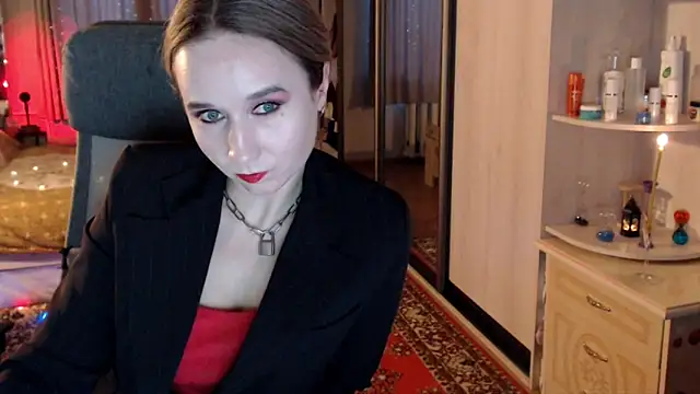 ClassyInna – Live XXX-chat