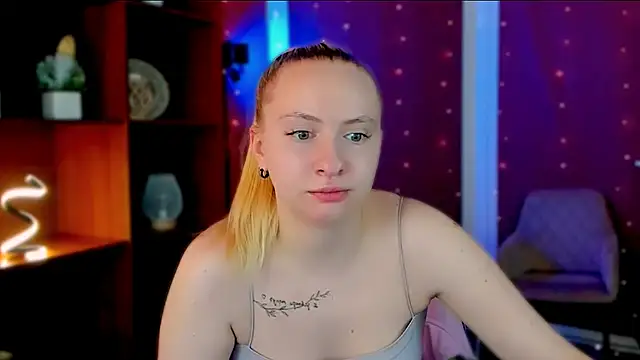 mila_glow1 Chat XXX live