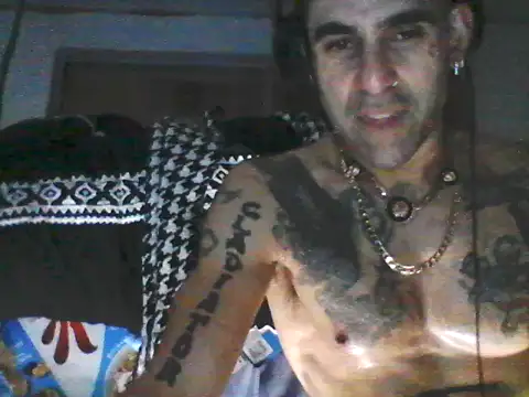 Chat XXX ao vivo de alphacloudGod