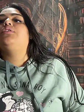 Chatroom XXX en direct de NathashaDreams