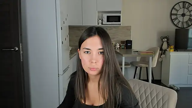 nilliluv 现场XXX聊天