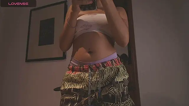 Chat XXX ao vivo de Dhalila_