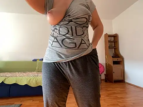 Chat +18 de HoneyMakerr ao vivo