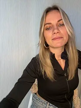 Milla__one Chat XXX live