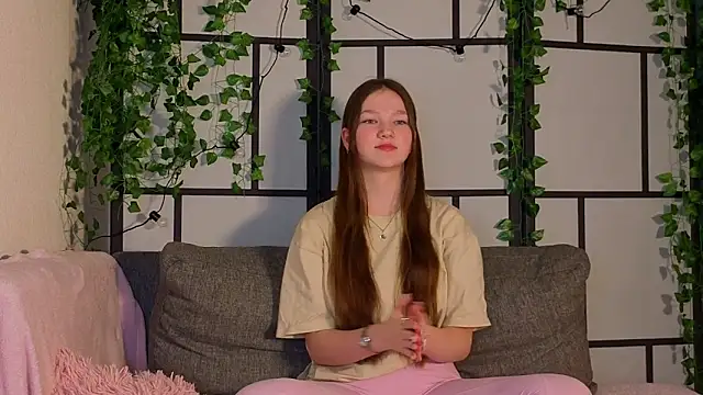 MelvinaEbner Chat XXX in diretta