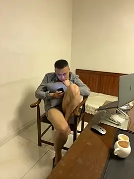 GoldLoge: απευθείας συνομιλία ΧΧΧ