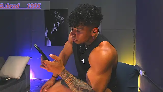 bradley_smith: απευθείας συνομιλία ΧΧΧ