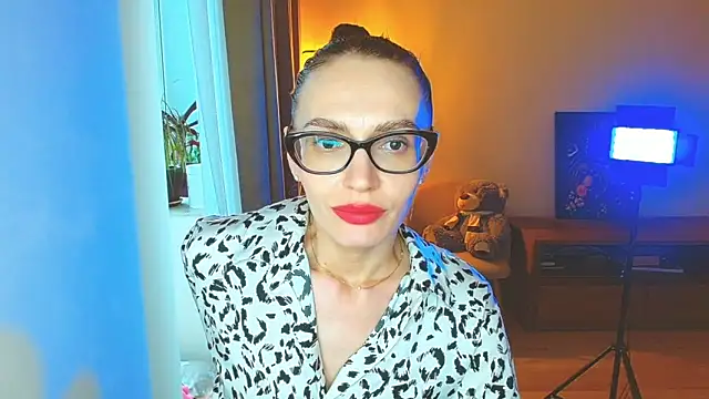 Lady_Sunshine_ Adlı Modelin Canlı XXX Sohbeti