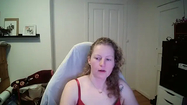 Girlnina-1995 – Naživo XXX chat