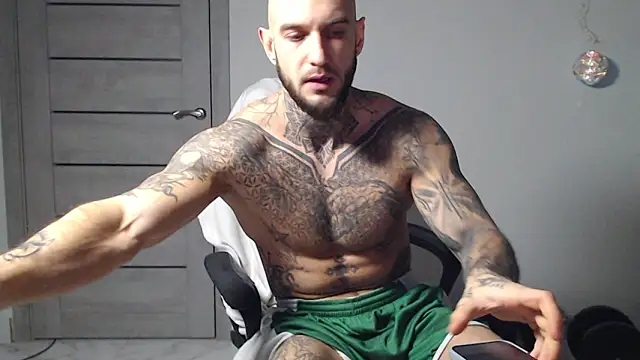 maxi_foxxx: απευθείας συνομιλία ΧΧΧ