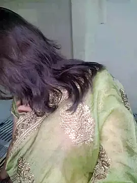 แชท XXX สดของ WetDollX