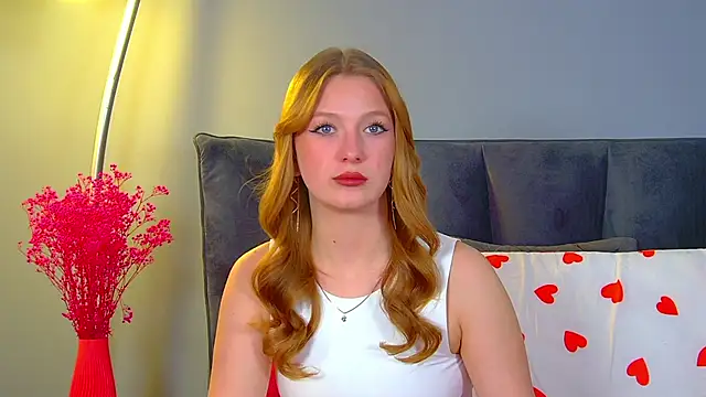 BeatriceBinoche 现场XXX聊天