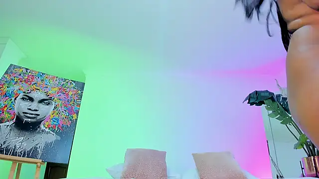 Chatroom XXX en direct de JANYLOVE__