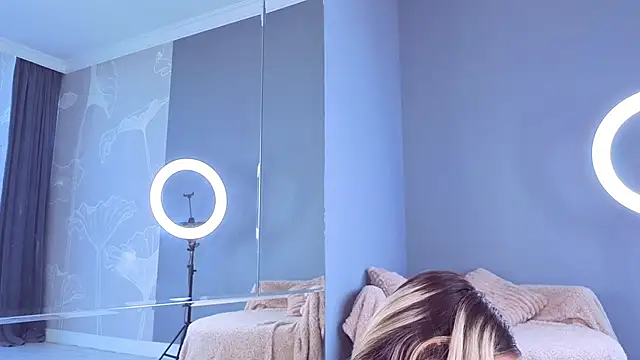 SpoilM3Mor3: вебкам-шоу