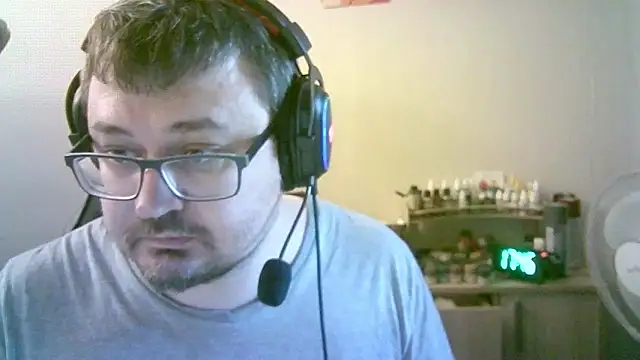 SirAbuser Pertunjukan Webcam