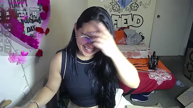 Miss__kendra_ লাইভ XXX চ্যাট