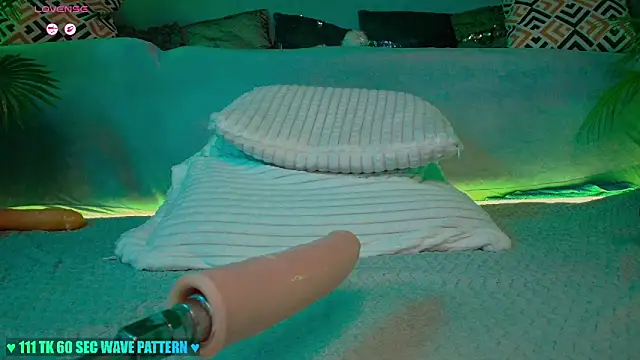 sonya_keller_32 现场XXX聊天