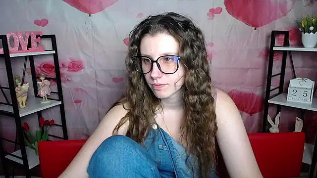 LilianaShine 라이브 XXX 채팅