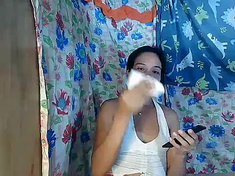 دردشة PinaySkinnyGirl الجنسية المباشرة