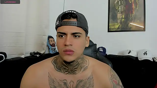 mad_maxxx2 Show in webcam