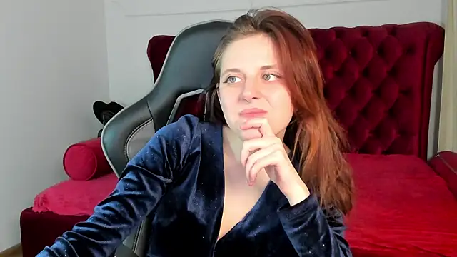 FreyaVey: онлайн-секс-чат