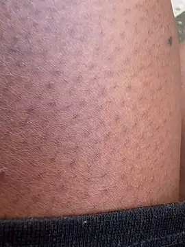 nanaisbackk Live XXX-Chat