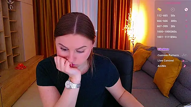 _Mia_Adams 现场XXX聊天