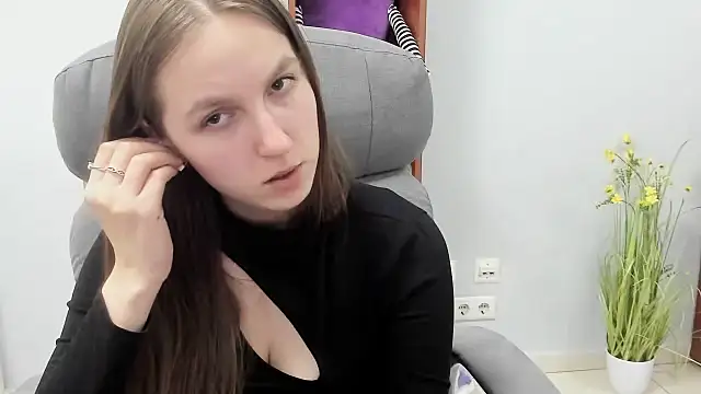 โชว์เว็บแคมของ Nessi-Morris