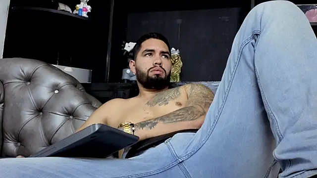 matteosantos' Webcam Show