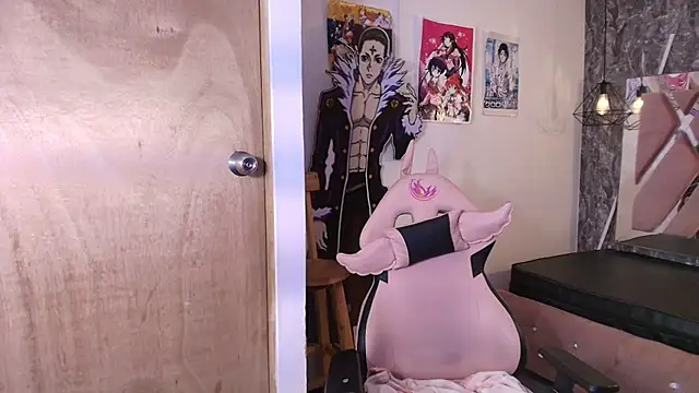 Terraelowen Chat XXX in diretta