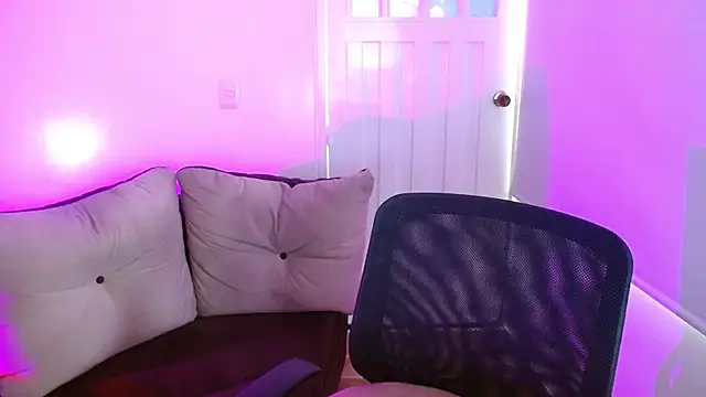 XXX chat uživo modela milfrousse