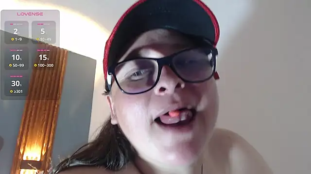 Sembang XXX Secara Langsung katty_femdom