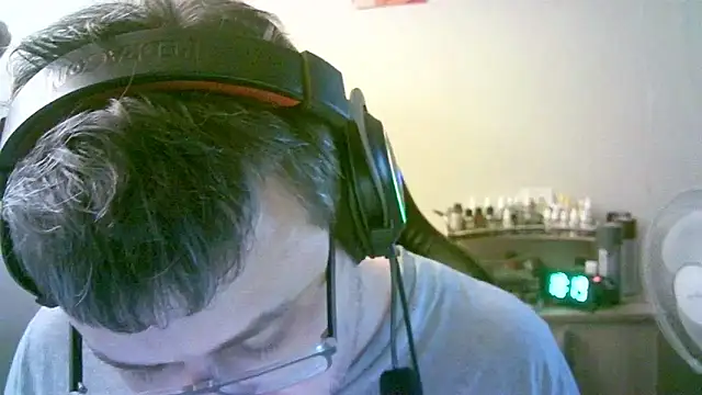 SirAbuser Chat XXX live