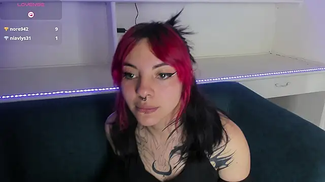 morgana_white Adlı Modelin Canlı XXX Sohbeti