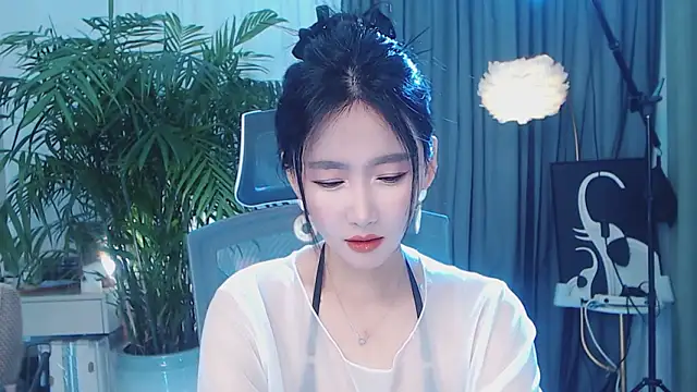 feifei-love 网络视讯表演