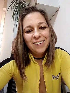 XXX chat uživo modela AdaJoy