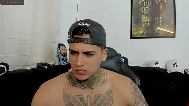 mad_maxxx2 在線直播表演