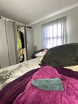 MissLola27n Live XXX chat